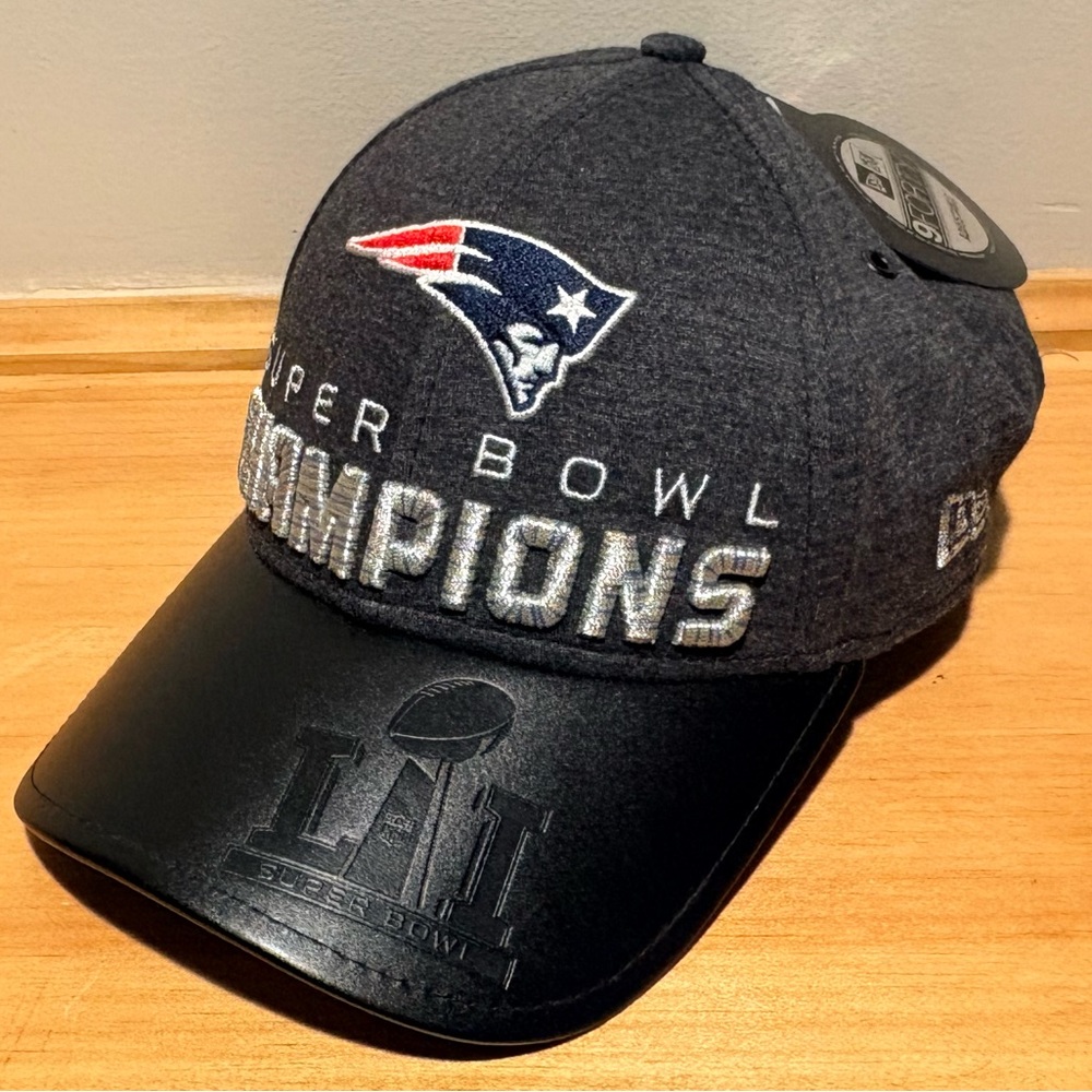 New Era Super Bowl Champions Cap - Gray and Black